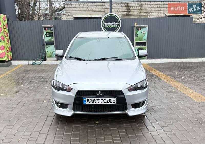 Седан Mitsubishi Lancer 2008 в Харькове