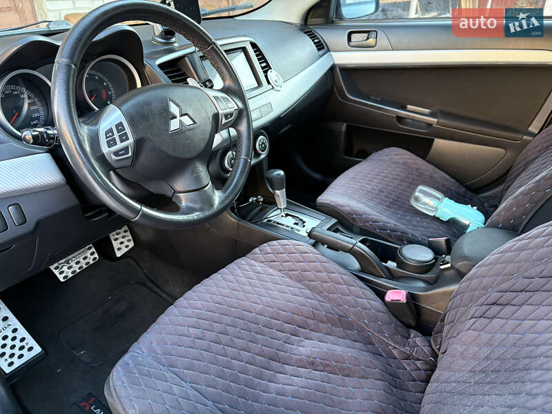Седан Mitsubishi Lancer 2008 в Львове