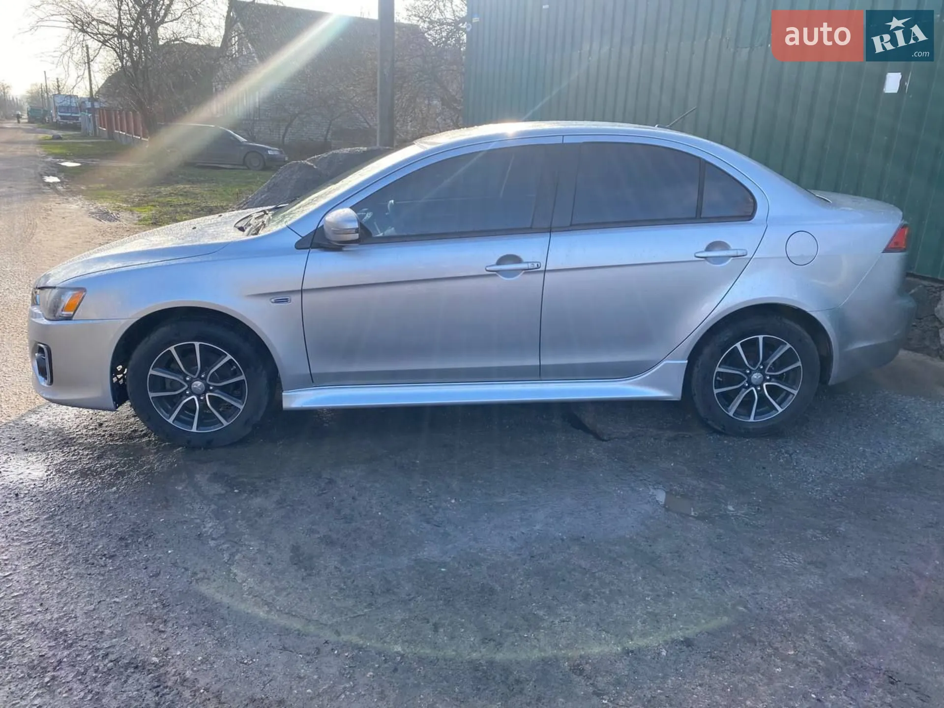 2016 Mitsubishi Lancer - мініатюра 23