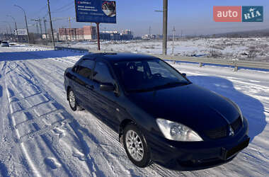 Седан Mitsubishi Lancer 2008 в Киеве