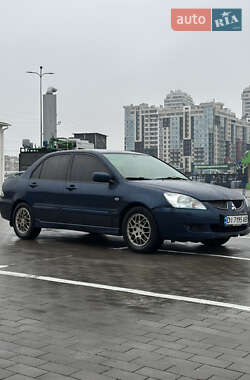 Седан Mitsubishi Lancer 2005 в Одессе