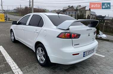 Седан Mitsubishi Lancer 2010 в Черновцах