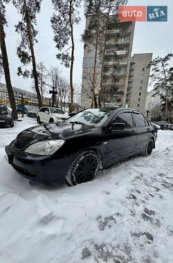 Седан Mitsubishi Lancer 2006 в Киеве
