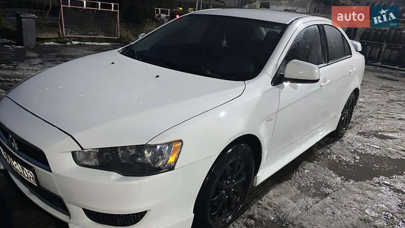 Седан Mitsubishi Lancer 2012 в Тернівці