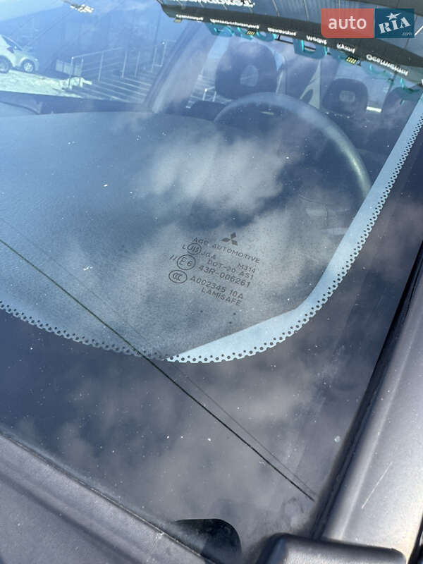 Седан Mitsubishi Lancer 2009 в Киеве фото 14 Седан Mitsubishi Lancer 2009 в Киеве