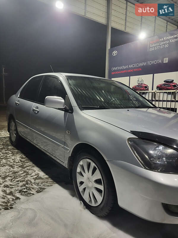 Седан Mitsubishi Lancer 2007 в Люботине