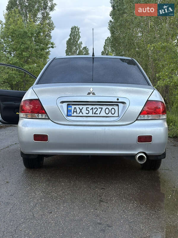 Седан Mitsubishi Lancer 2007 в Люботине