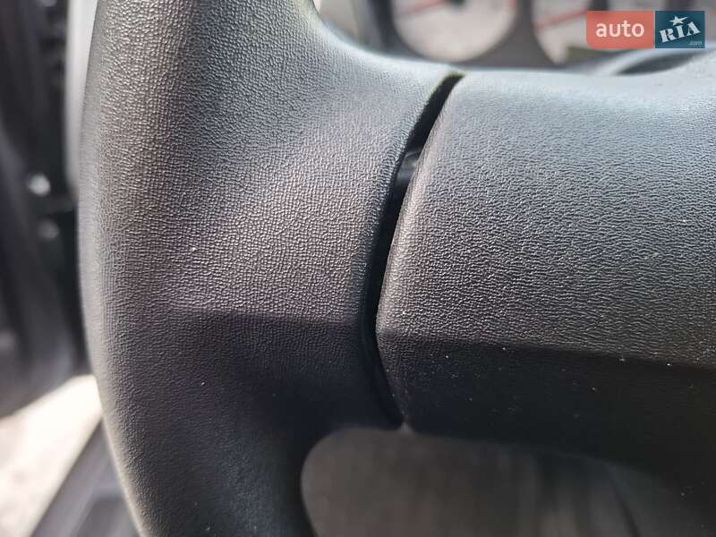 Седан Mitsubishi Lancer 2009 в Киеве