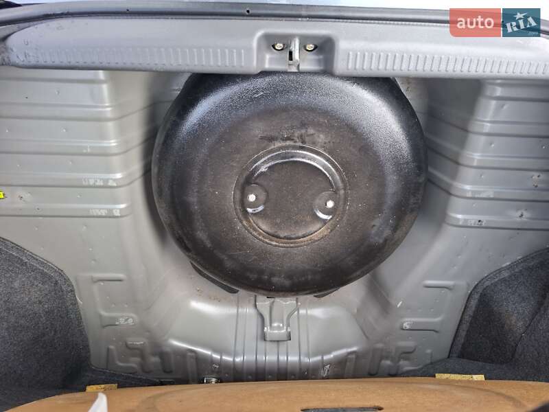 Седан Mitsubishi Lancer 2009 в Киеве