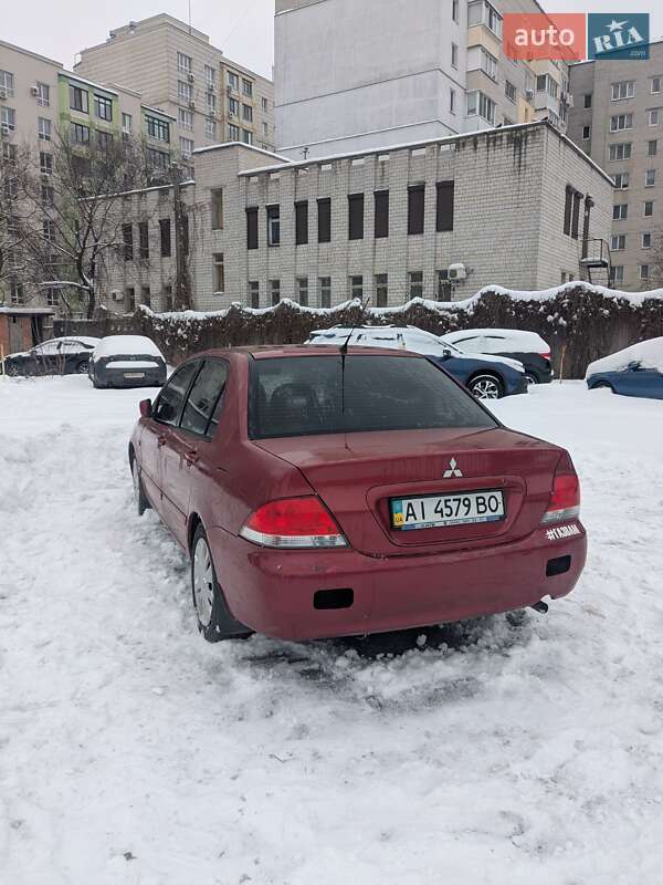Седан Mitsubishi Lancer 2008 в Киеве