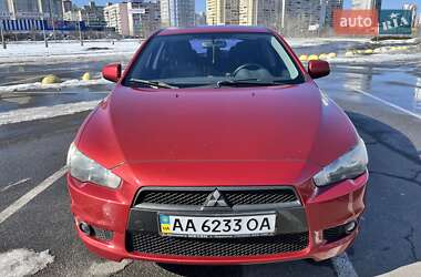 Хэтчбек Mitsubishi Lancer 2010 в Киеве