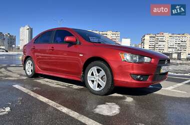 Хэтчбек Mitsubishi Lancer 2010 в Киеве
