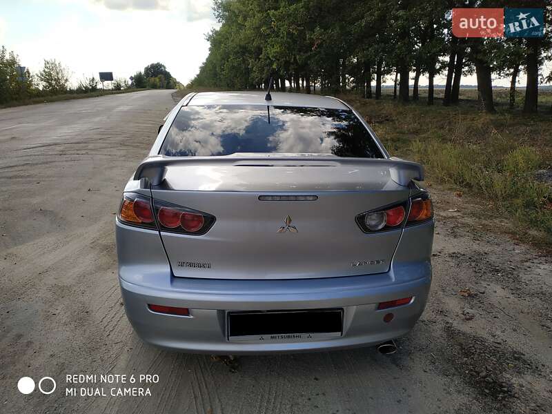 Седан Mitsubishi Lancer 2009 в Александровке
