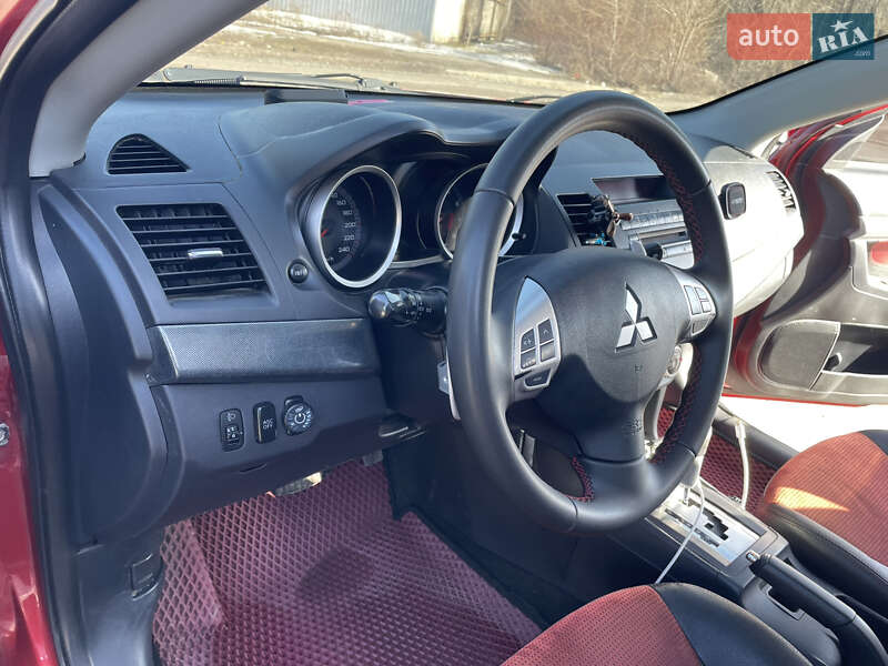 Седан Mitsubishi Lancer 2008 в Днепре