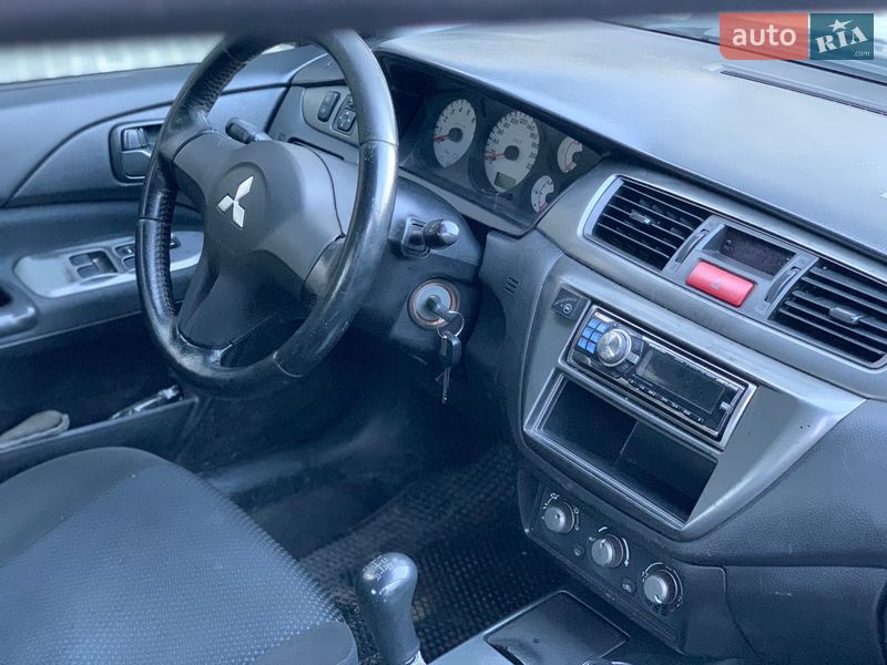 Седан Mitsubishi Lancer 2007 в Днепре