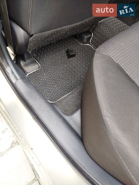 Седан Mitsubishi Lancer 2007 в Днепре