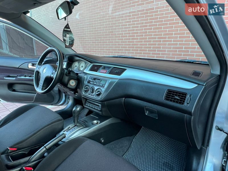 Седан Mitsubishi Lancer 2007 в Одессе