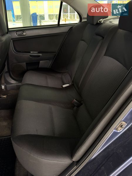 Седан Mitsubishi Lancer 2007 в Запорожье