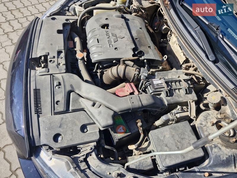 Хэтчбек Mitsubishi Lancer 2009 в Львове