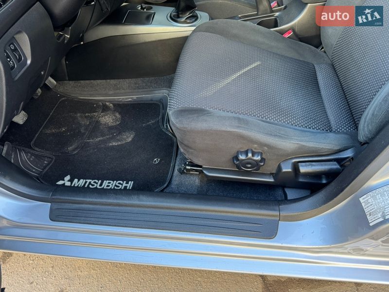 Седан Mitsubishi Lancer 2007 в Виннице фото 24 Седан Mitsubishi Lancer 2007 в Виннице