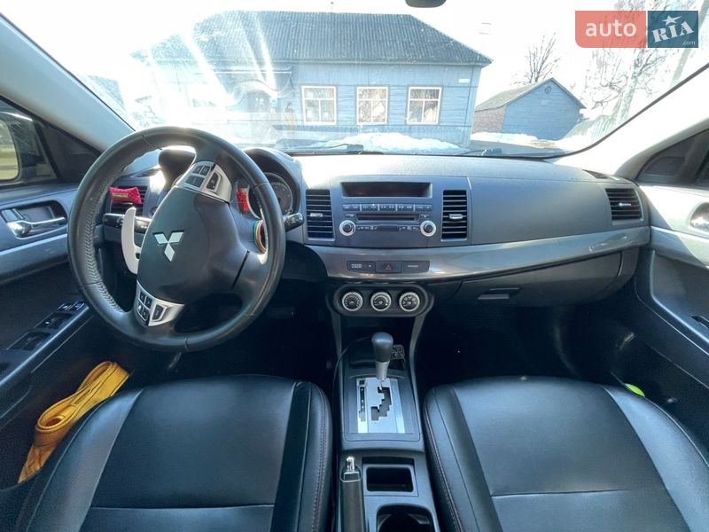 Седан Mitsubishi Lancer 2008 в Конотопе