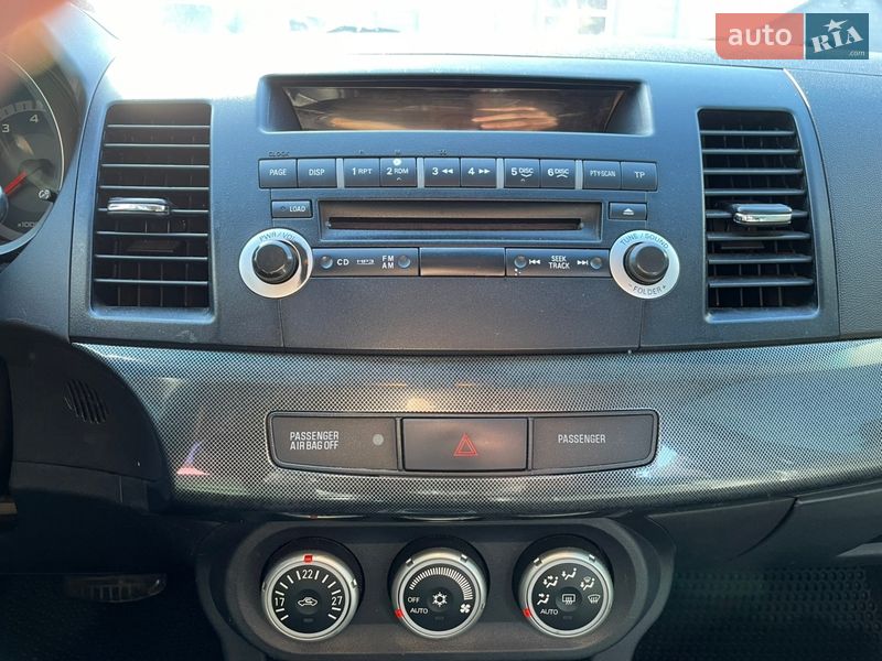 Седан Mitsubishi Lancer 2008 в Конотопе