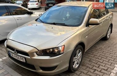 Седан Mitsubishi Lancer 2009 в Киеве