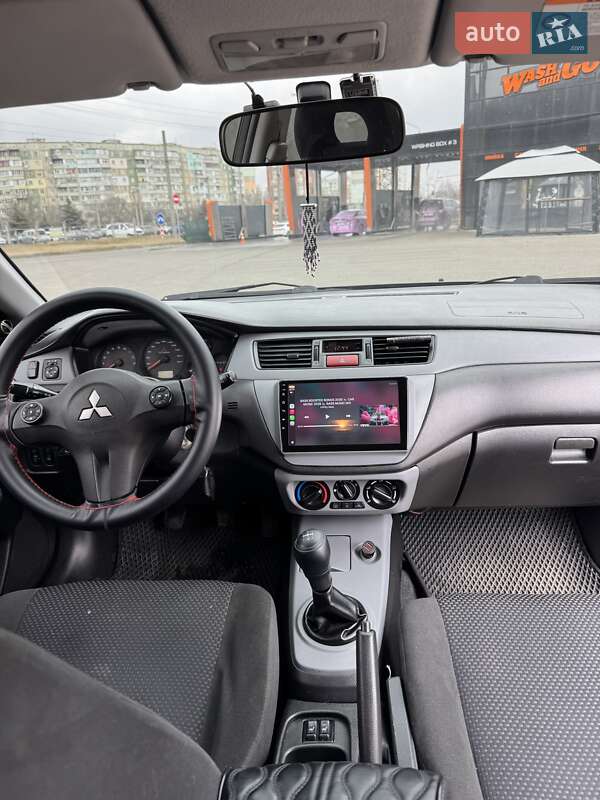 Седан Mitsubishi Lancer 2008 в Полтаве