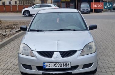 Седан Mitsubishi Lancer 2004 в Хусті