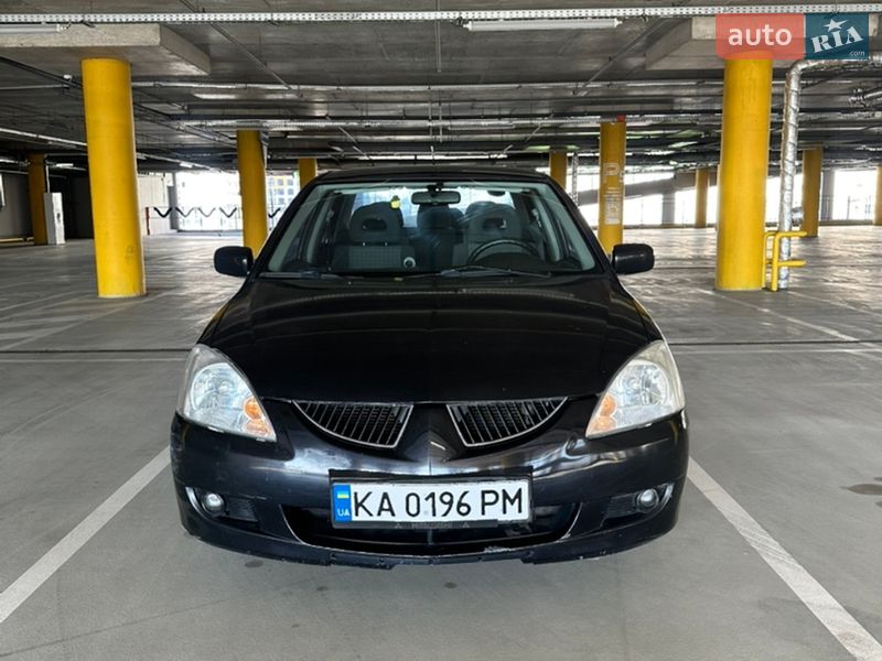 Седан Mitsubishi Lancer 2005 в Киеве