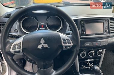 Седан Mitsubishi Lancer 2016 в Киеве фото 16 Седан Mitsubishi Lancer 2016 в Киеве