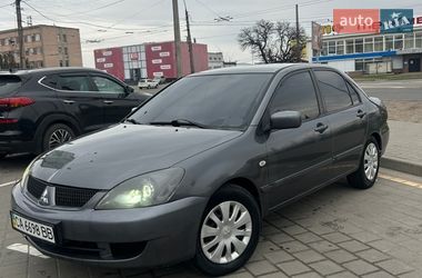 Седан Mitsubishi Lancer 2006 в Черкасах