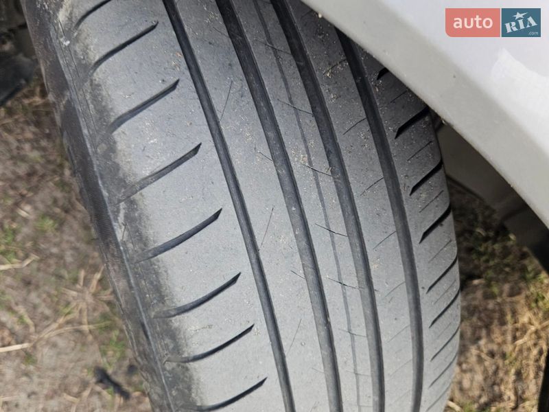 Седан Mitsubishi Lancer 2006 в Ровно