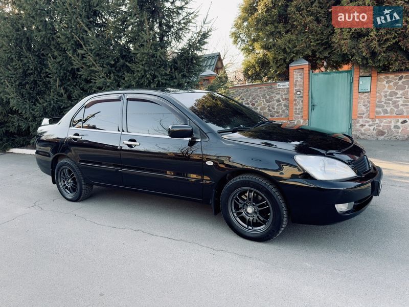 Седан Mitsubishi Lancer 2007 в Киеве фото 4 Седан Mitsubishi Lancer 2007 в Киеве