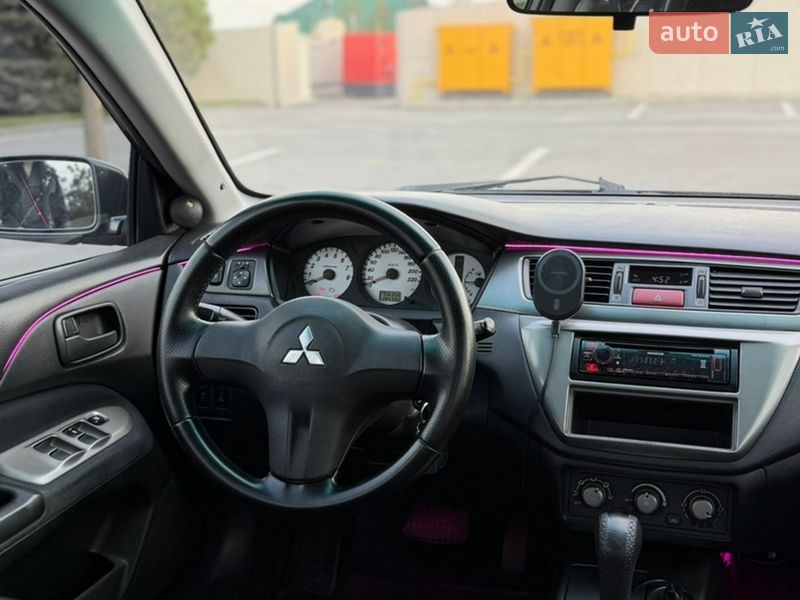 Седан Mitsubishi Lancer 2007 в Днепре