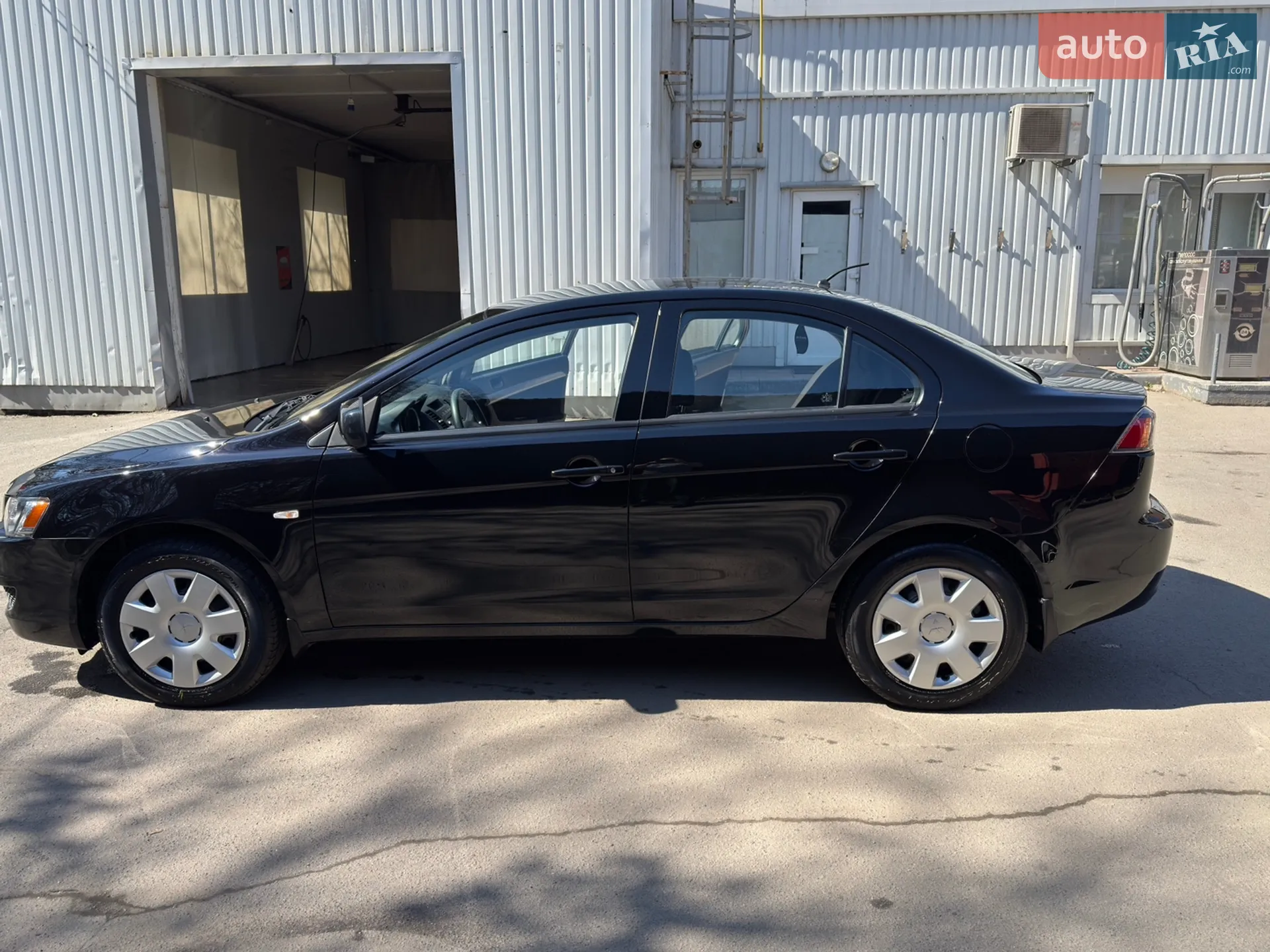2010 Mitsubishi Lancer - мініатюра 3