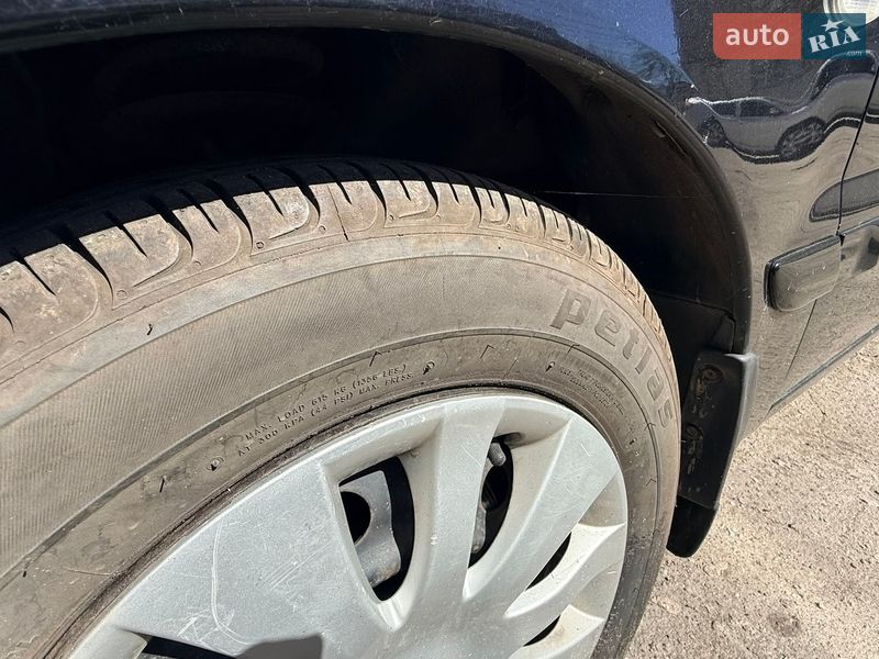 Седан Mitsubishi Lancer 2005 в Полтаві