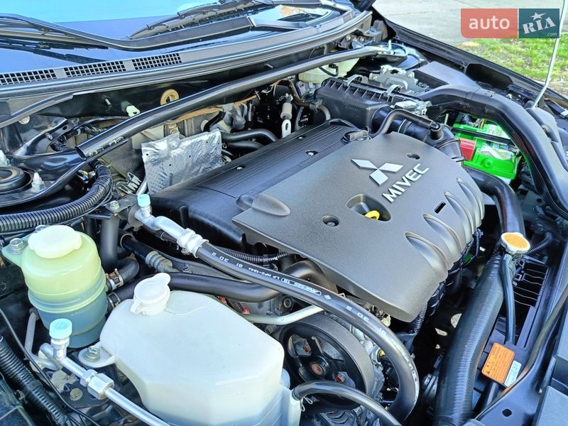 Седан Mitsubishi Lancer 2008 в Киеве