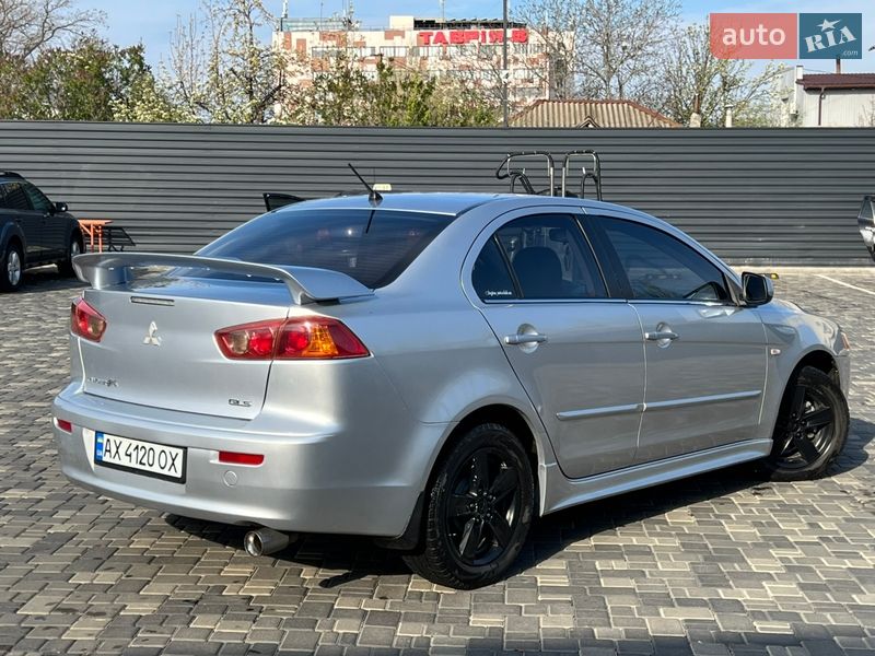 Седан Mitsubishi Lancer 2007 в Николаеве