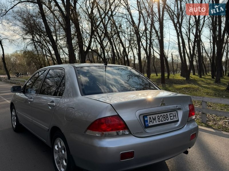 Седан Mitsubishi Lancer 2009 в Малине фото 4 Седан Mitsubishi Lancer 2009 в Малине