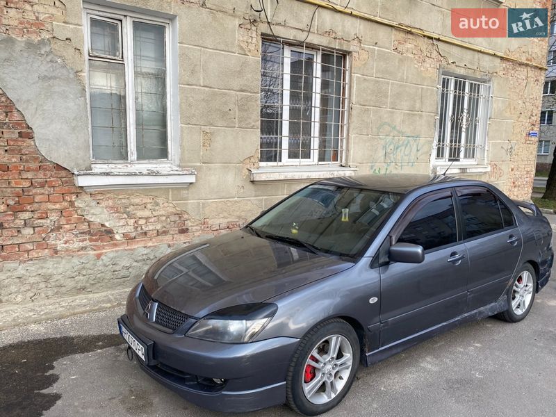 Седан Mitsubishi Lancer 2005 в Дрогобыче фото 7 Седан Mitsubishi Lancer 2005 в Дрогобыче