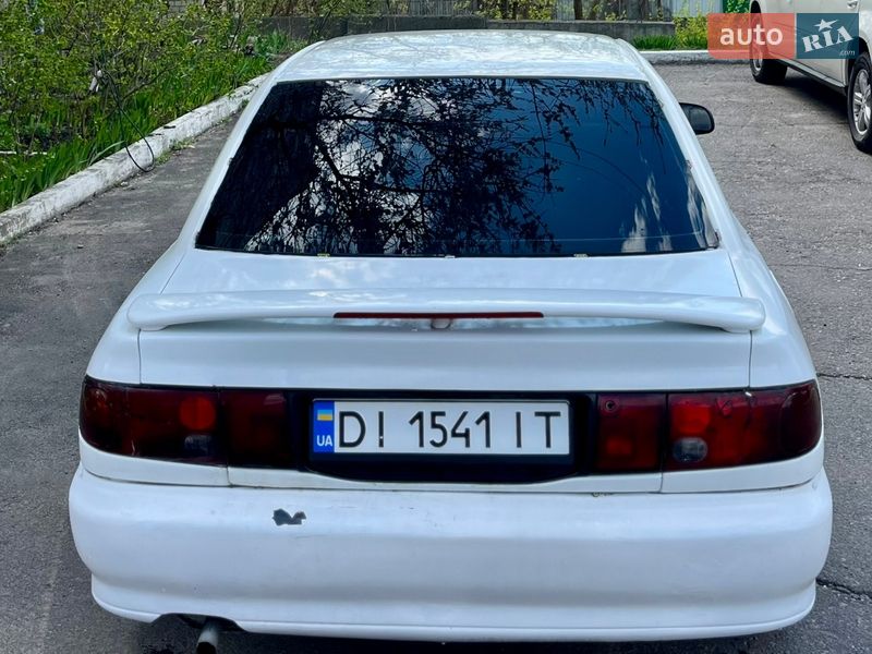 Седан Mitsubishi Lancer 1995 в Кременчуці