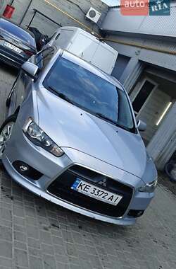 Седан Mitsubishi Lancer 2014 в Днепре