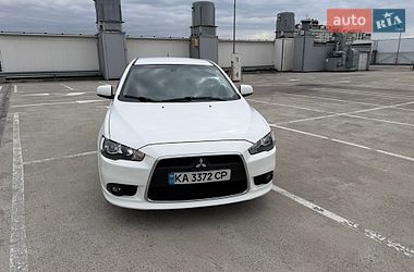 Седан Mitsubishi Lancer 2013 в Киеве