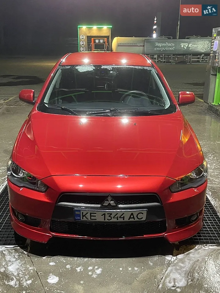 2010 Mitsubishi Lancer - мініатюра 12