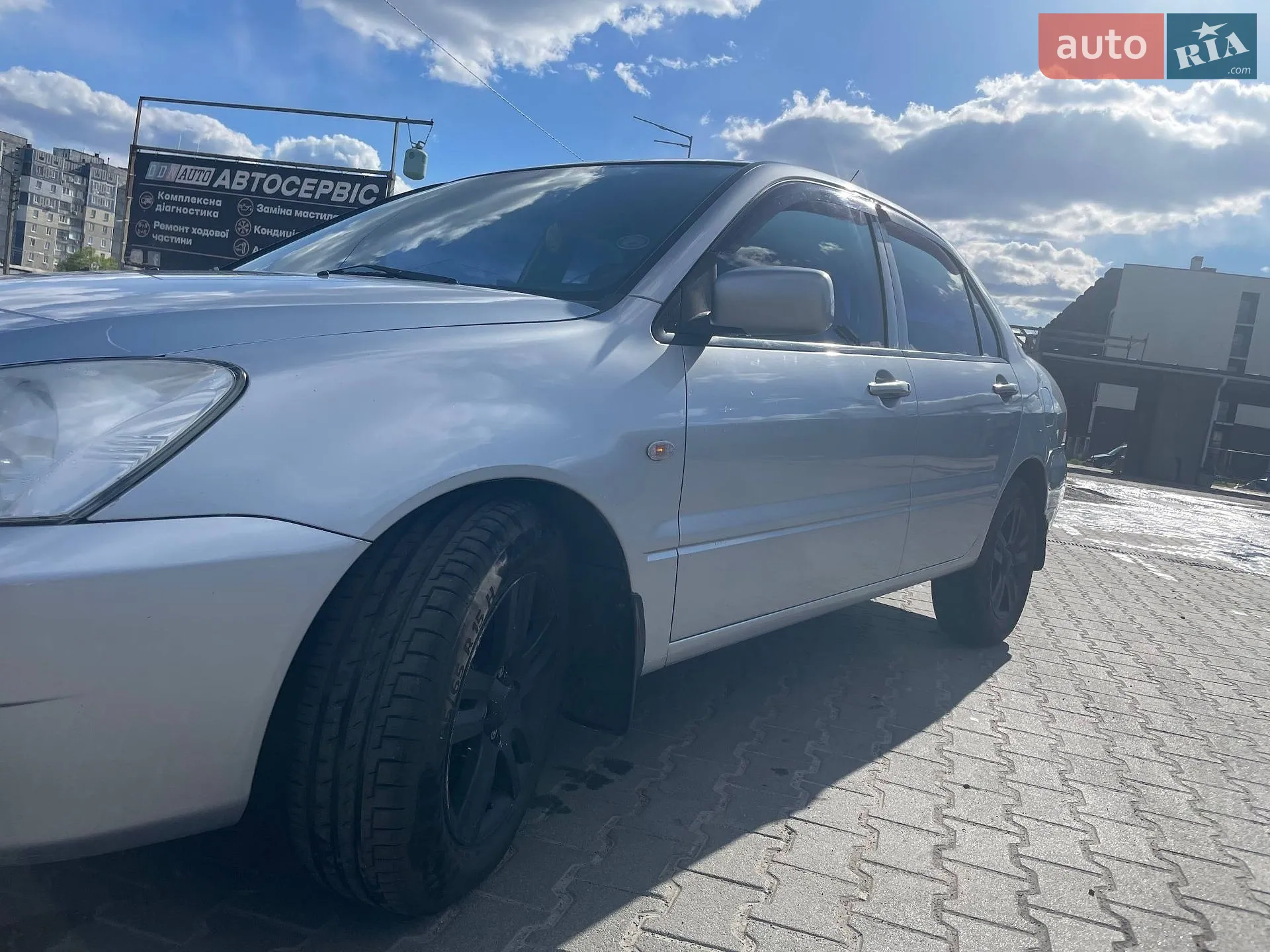 2011 Mitsubishi Lancer - мініатюра 6