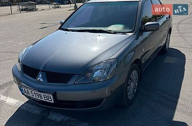 Седан Mitsubishi Lancer 2005 в Днепре