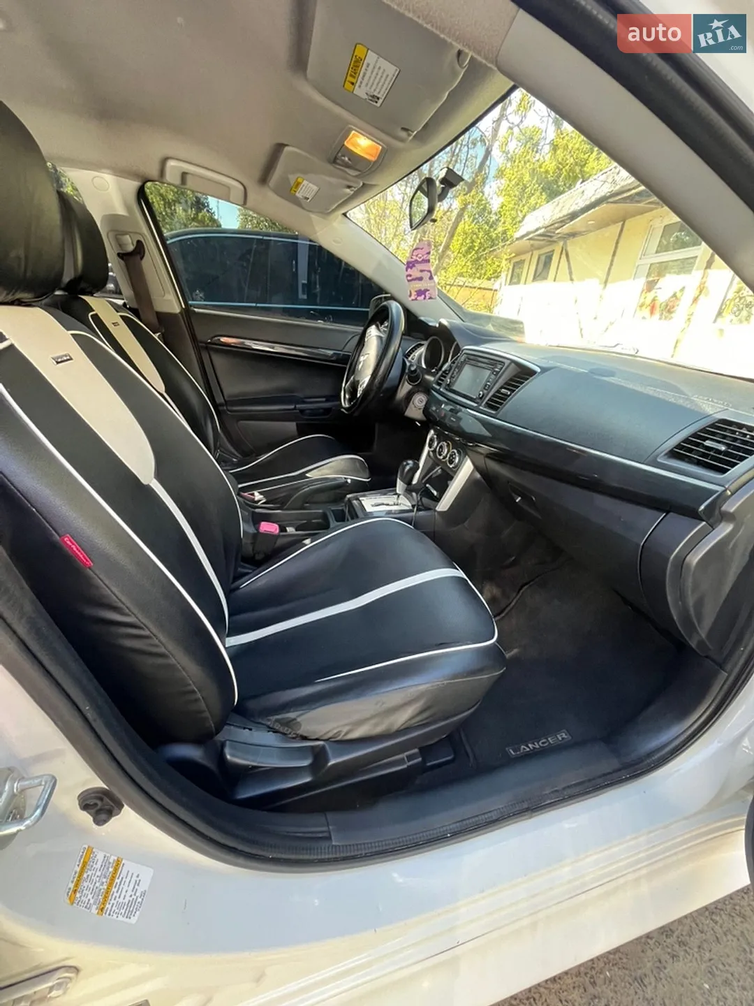 2016 Mitsubishi Lancer - мініатюра 8