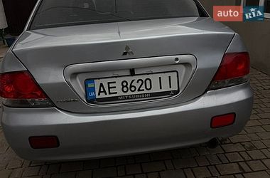 Седан Mitsubishi Lancer 2006 в Днепре