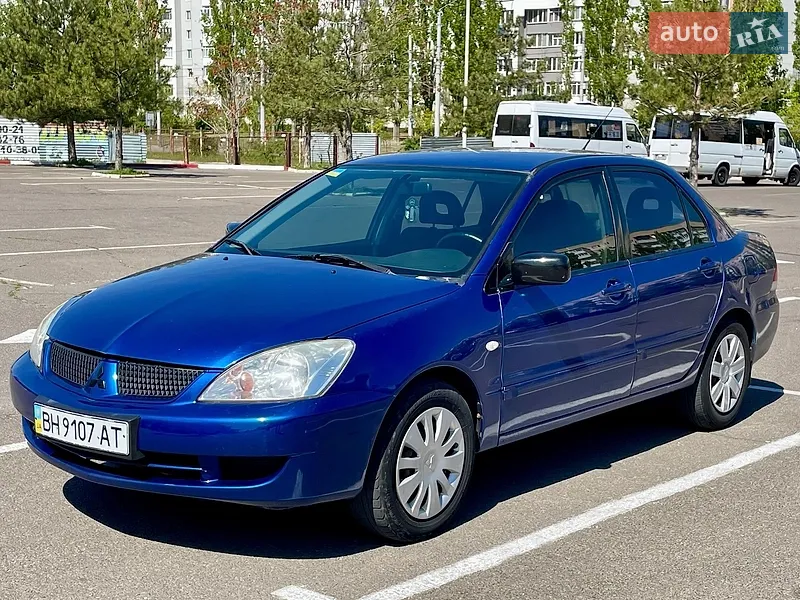 Mitsubishi Lancer